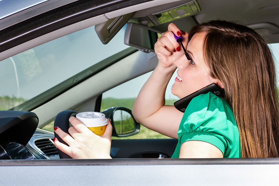 Truck Accidents Due to Distracted Driving